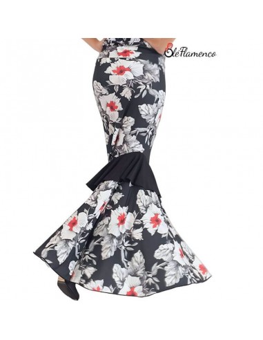 Falda de Baile Flamenco Entallada con Volante en diagonal