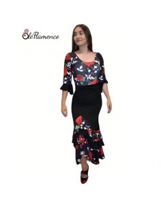 Conjunto cuerpo y falda de tres volantes en pico negro...