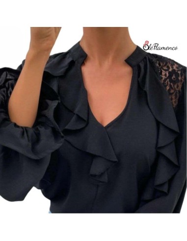 Blusa de Mujer con Volantes y Encaje en negro