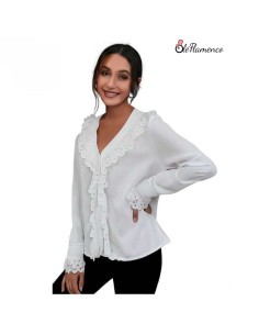 Blusa mujer con tira bordada en chorrera y puños