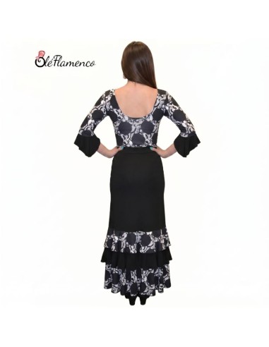 Vista trasera de conjunto de baile flamenco con estampado de lunares XL y falda entallada profesional.